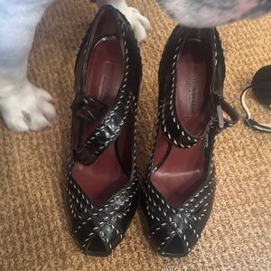 Stylish Black and White Women's Shoes